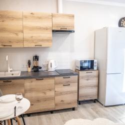 Фото Отель LovelyHome 39 (ЛавлиХоум 39) на улице Комсомольская 64