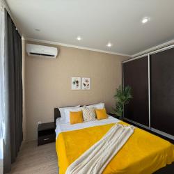 Фото Отель СУТКИ В КРД на улице им. Героя Сарабеева В.И. 5 к3