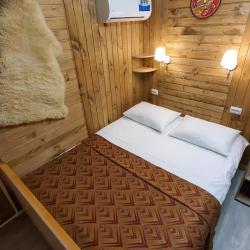 Номер стандарт с 1 двуспальной кроватью Сон Шамана