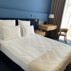 Фото Отель Королева Луиза