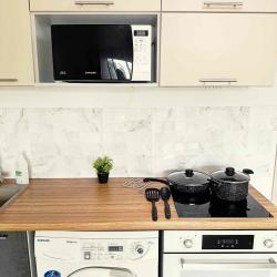 Фото Апартаменты на улице Понтонная