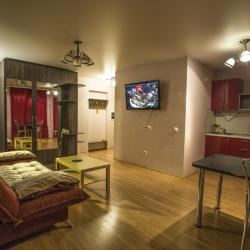 Авеню — 45da1bf3f6d394bf38db5d4a0177d677