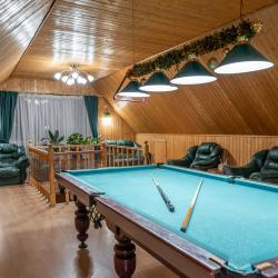 Большой коттедж с сауной