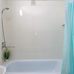 Апартаменты улучшенные Г.Пермь ул.Революции д.48б кв.24