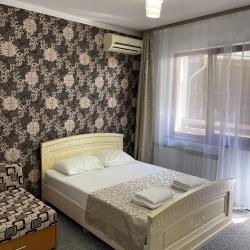 Номер стандарт семейный с 1 двуспальной кроватью