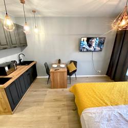 Фото Отель Moscow Apartment на улице Лётчика Ларюшина 10 корпус 1