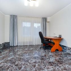 Фото Апартаменты на Крымской ГОСТИ-24