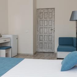 Фото Отель Volna Family Resort (Волна Фэмили Резорт)