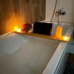 Фото Уютные апартаменты на улице Андрея Кореневского 11