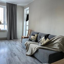 2-комнатные апартаменты улучшенные Тихомиров 221