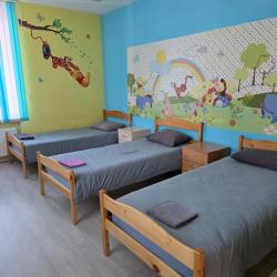 Номер стандарт, 3х местный, удобства на этаже