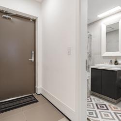 Фото Отель Вершина-ПВ на улице Жумекена Нажимеденова 4/1