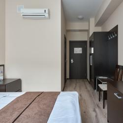 Номер стандарт комфорт с 1 двуспальной кроватью