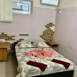 Комната стандарт с 2 односпальными кроватями (цокольный этаж)