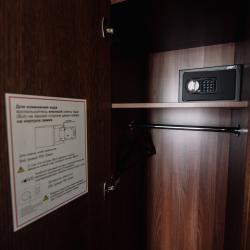 Номер стандарт с 1 двуспальной кроватью (с завтраком)