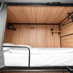Sleep Box Hostel (Слип Бокс Хостел) — 46b1e46d45c0f8f11c12c1d4a9da6864