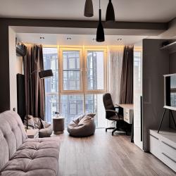 1-комнатные апартаменты улучшенные ул. Газовиков 3А/2