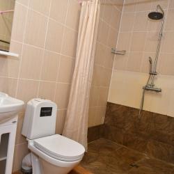 2-комнатный номер комфорт улучшенный с 1 двуспальной кроватью