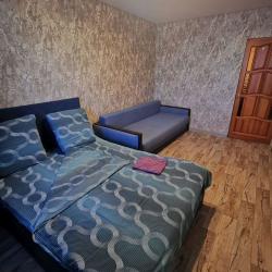 Фото Апартаменты на улице Геологоразведчиков 6