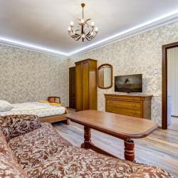 Фото Апартаменты на улице Караванная