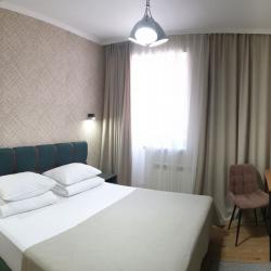 Номер стандарт с 1 двуспальной кроватью