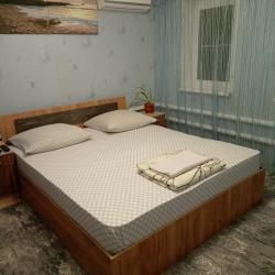 Комната эконом с 1 односпальной и 1 двуспальной кроватью