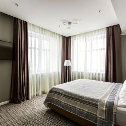 Номер люкс с 1 двуспальной кроватью