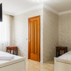 Фото Отель Семья