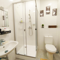 Фото Отель Live in comfort на улице Мезенцева 8