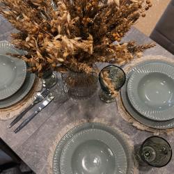 4-местный номер делюкс с 1 двуспальной кроватью