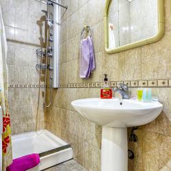 Фото Отель Лайтхаус на улице Мукана Тулебаева 65