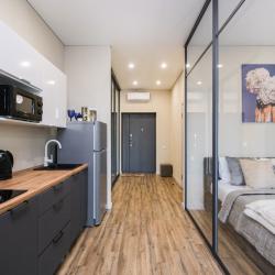 1-комнатные апартаменты студия с панорамным балконом