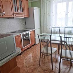 Фото Апартаменты в микрорайоне 1-й 42А