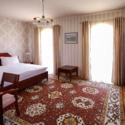 Фото Отель Latar Hotel Yerevan (Латар )