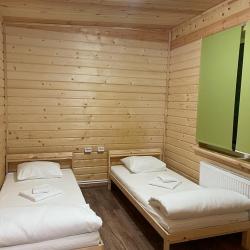 Коттедж стандарт с 6 односпальными и 1 двуспальной кроватью