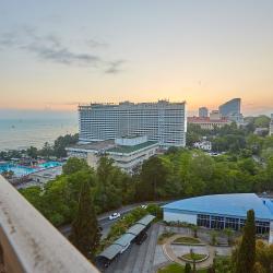 Фото Апартаменты Svetlana Park Lux, 4 комнаты