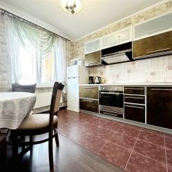 2-комнатные апартаменты улучшенные Кемерово, пр. Притомский 7а