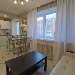 Фото Отель ZNS Rent (ЗНС Рент) на улице Баженова