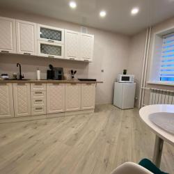 Фото Апартаменты на улице Свиридова 6