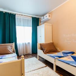 Фото Отель LetoApart (ЛетоАпарт) на улице Карла Маркса