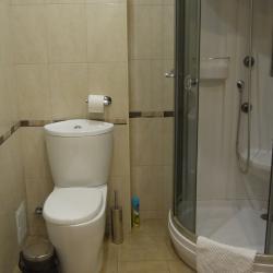Номер стандарт семейный с 1 двуспальной кроватью
