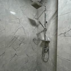 Номер люкс комфорт с 1 двуспальной кроватью