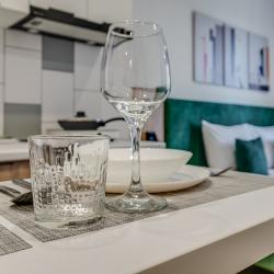 Апартаменты стандарт с 1 двуспальной кроватью