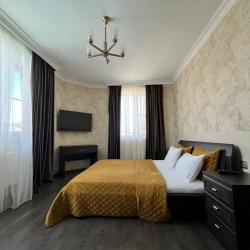 Фото Отель Estate (Эстет)