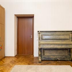 Фото Апартаменты на улице Чайковского 18