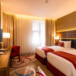 Фото Отель Ramada Hotel & Suites by Wyndham Yerevan (Рамада Виндхэм )