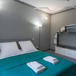 Номер люкс с 1 двуспальной кроватью