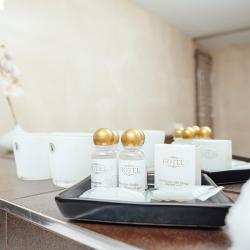 Номер стандарт с 1 двуспальной кроватью