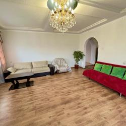 Фото Отель ArendaGrad (АрендаГрад) на улице Коммунистическая 5