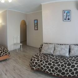 Фото Апартаменты на улице Ленинградская, 83